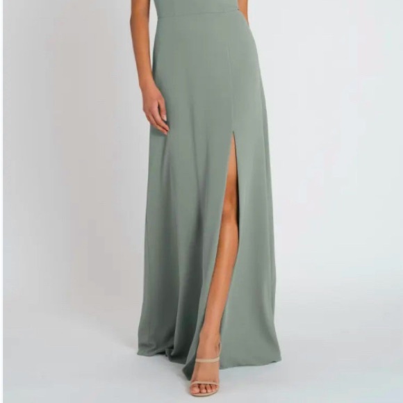 NWT Jenny Yoo Carly One Shoulder Bridesmaid Dress in Moss Pebbled Crepe Sz 10 - Picture 3 of 16
